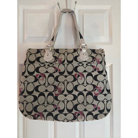 Coach Poppy Signature Hearts Gray Black Canvas Large Tote Bag/ Shoulder Bag - Picture 2 of 12